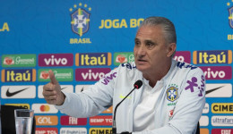 Tite chama amanhã jogadores para amistosos de outubro