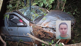 Rapaz de 25 anos morre após perder controle e capotar carro