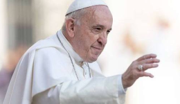 Papa defende que países compartilhem vacinas contra covid-19