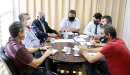 Vereadores ouvem reivindicações dos diretores da Aced