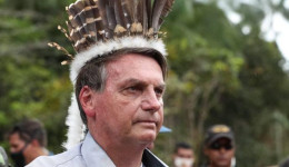 Bolsonaro vai ao STF contra lockdown em três estados