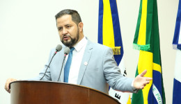 Jânio Miguel pede alteração em decreto para que músicos voltem a tocar em bares e restaurantes   