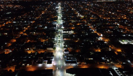 Mais de 3 km de iluminação na Hayel Bon Faker são entregues pela Prefeitura de Dourados