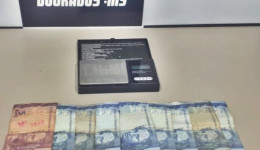 Jovem é preso com drogas pela Guarda Municipal