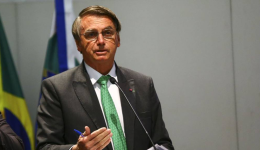 Presidente edita decreto que regulamenta o Auxílio Brasil