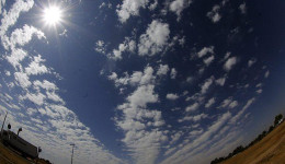 Terça-feira de sol, calor e pancadas de chuva em MS