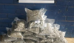 Mulher é presa com 5 quilos de skunk na MS-164