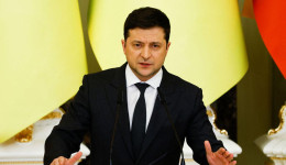 Zelensky apela ao povo russo que combata a guerra
