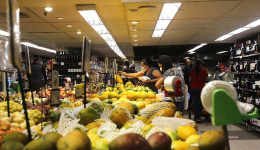 Inflação oficial cai 0,36% em agosto, diz IBGE