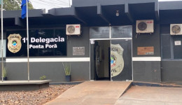 Dupla abandona veículos com mais de 600 quilos de drogas