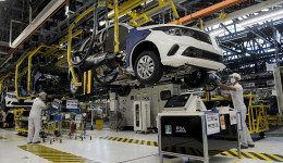 Atividade econômica tem queda de 0,77% em agosto
