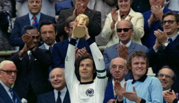 Franz Beckenbauer, ícone do futebol alemão, falece aos 78 Anos