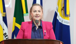 Liandra pede a pavimentação asfáltica no Jardim Pelicano