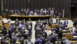 Minirreforma eleitoral divide bancada de MS ao ser aprovada na Câmara dos Deputados