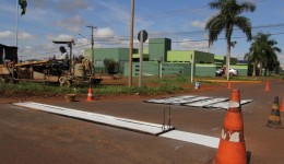 Agetran reforça sinalização e instala semáforo na Coronel Ponciano