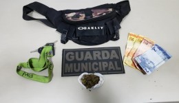 Guarda Municipal prende adolescente com drogas no Canaã III