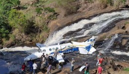 Urgente: avião com Marília Mendonça cai no interior de MG
