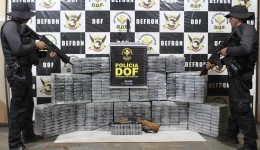 DOF apreende cocaína enterrada na fronteira avaliada em quase R$ 50 milhões