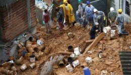 Chuvas: sobe para 15 número de corpos encontrados em Franco da Rocha