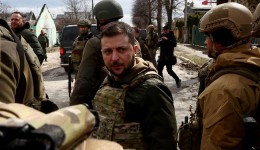 Presidente da Ucrânia: ações em Bucha tornam negociações difíceis
