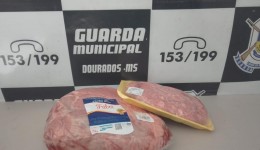 Homem furta carne em mercado para comemorar aniversário e acaba preso em Dourados
