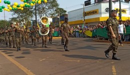 Cerca de 40 mil pessoas prestigiam desfile de 7 de Setembro em Dourados