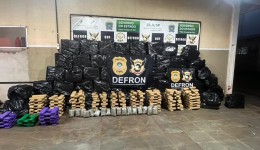 Defron prende quadrilha com mais de 1 tonelada de drogas em Dourados