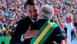 Bolsonaro bate martelo e não passará faixa para Lula