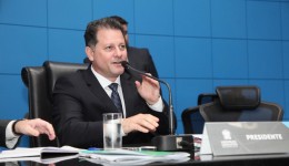 Renato Câmara toma posse de seu 3º mandato como deputado e assume vice-presidência da Casa de Leis