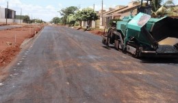 Prefeitura avança com obras de asfaltamento no Parque dos Jequitibás
