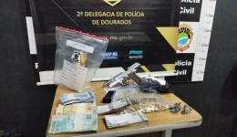 Homem é preso pela Polícia Civil com drogas e dinheiro enterrados em residência em Dourados