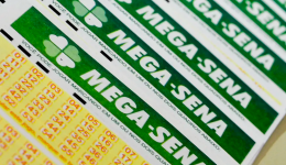 Mega-Sena acumula e sorteará R$ 550 milhões na Mega da Virada