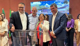 Ministra Cida Gonçalves e Alan Guedes assinam convênio para construção da Casa da Mulher Brasileira