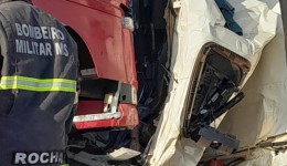 Identificado motorista morto em acidente entre 2 carretas na BR-163
